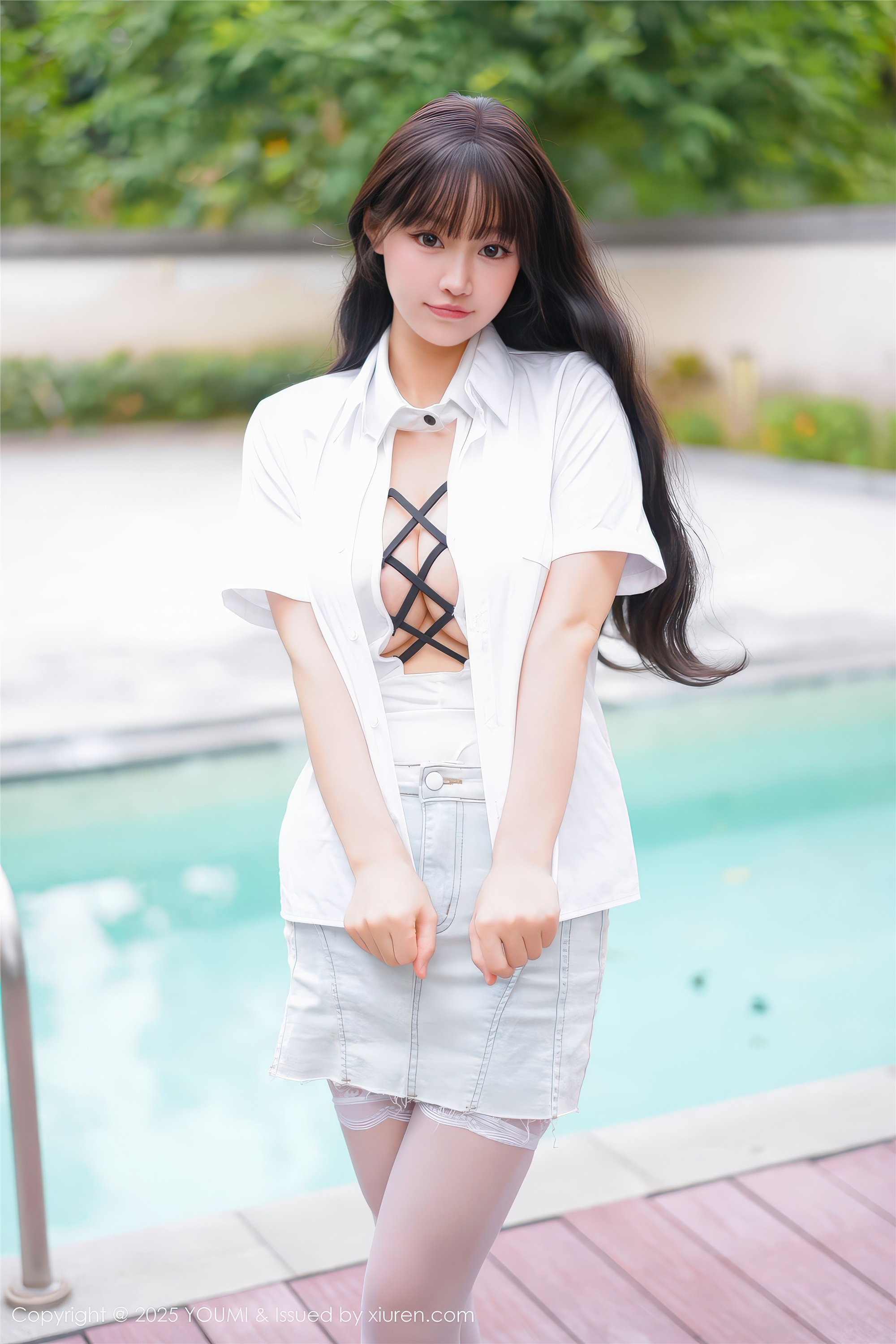 YouMi尤蜜荟 2025.12.18 VOL.1190 心上可Flora